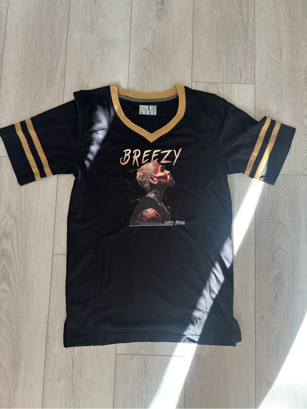 Chris Brown Breezy Graphic V-Neck Jersey - Black & Gold